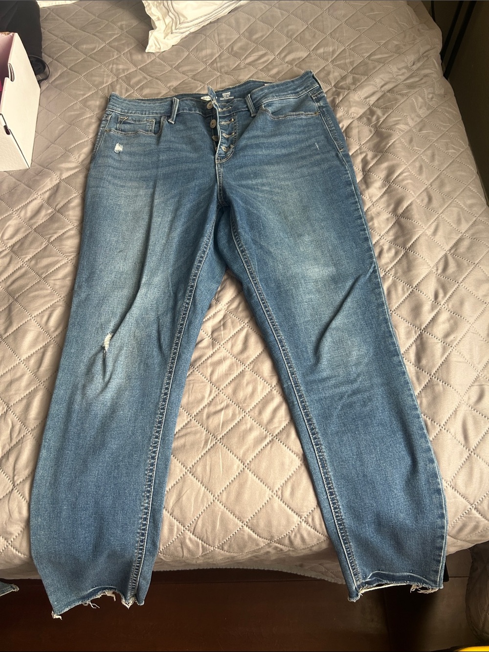 Old Navy Light Blue Skinny Jeans with Button Fly